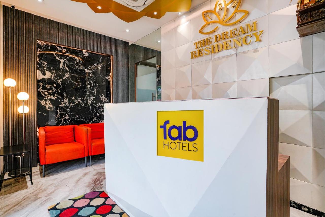 Отель Fabexpress The Dream Residency - Nr Mumbai International Airport Экстерьер фото